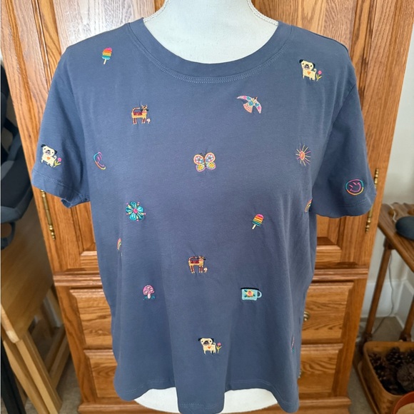 Fave Little Things Embroidered Boxy Tee - Picture 6 of 13